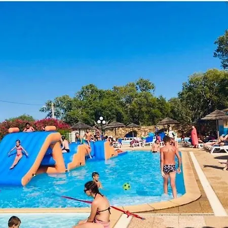 En Ou Mobil-home Chez Camp'in Pirellu Πόρτο Βέκιο