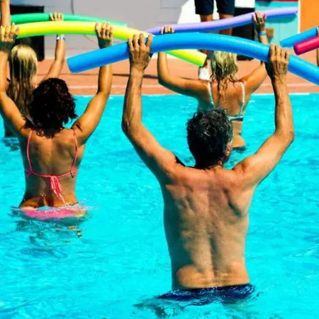 En Ou Mobil-home Chez Camp'in Pirellu * 포르토베쉬오