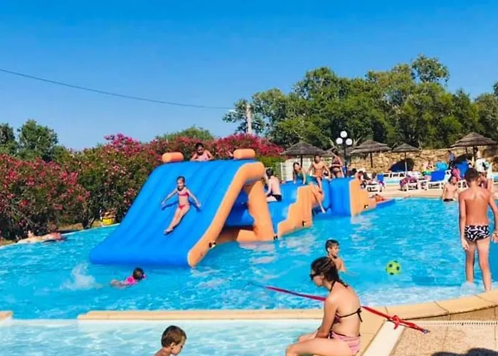 En Ou Mobil-home Chez Camp'in Pirellu Kemp Porto-Vecchio (Corsica)