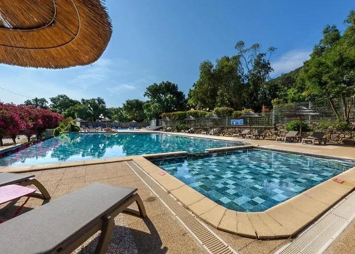 Kemp En Ou Mobil-home Chez Camp'in Pirellu